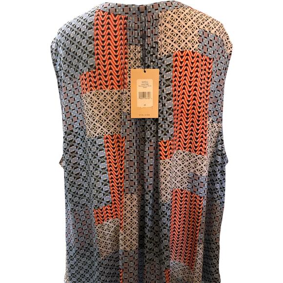 NYDJ Women's Sleeveless Pintuck Blouse, Geometric Print, Plus Size 4X NWT - Picture 2 of 5